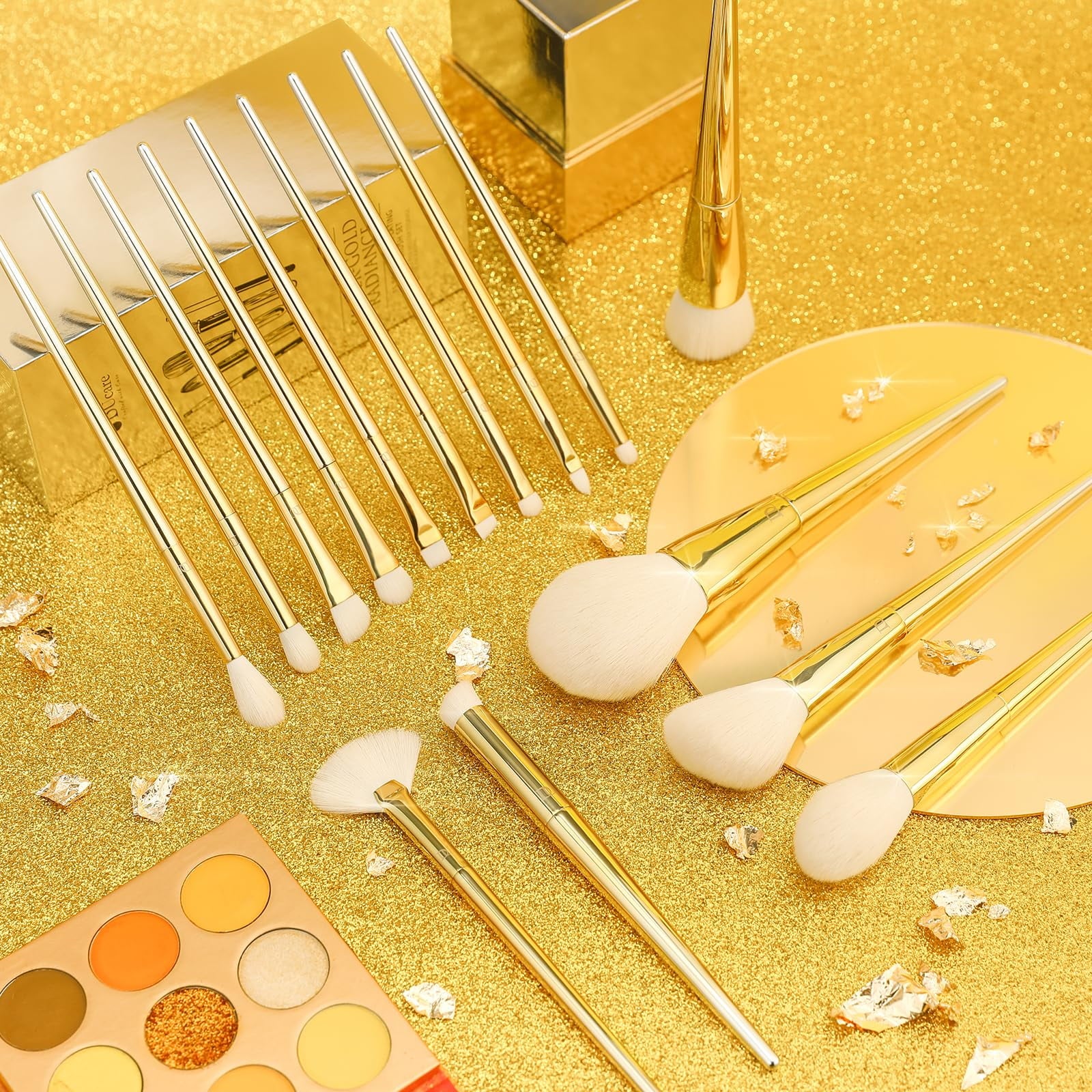 Gold brushes standing in display box — Miraveila luxe set organized upright