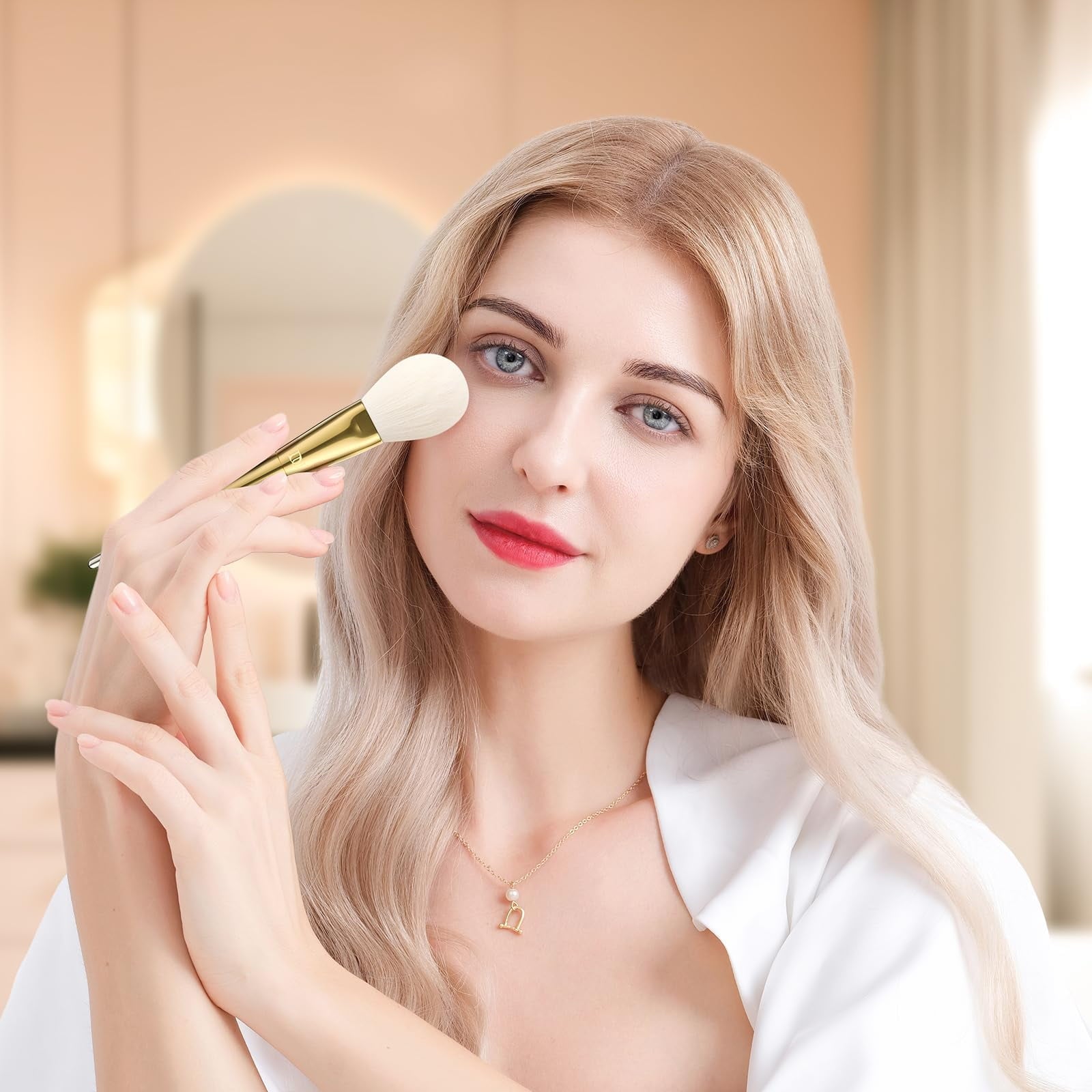Miraveila Luxe Gold Brush Set boxed — 15-piece professional makeup gift